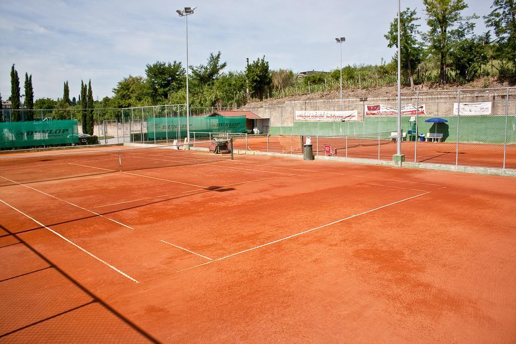 Hotel Life Sport Mentana